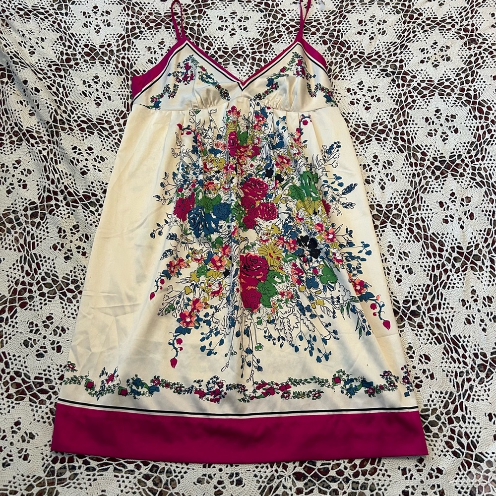 eci New York Cream Floral Satin Slip Dress with Fuchsia Trim